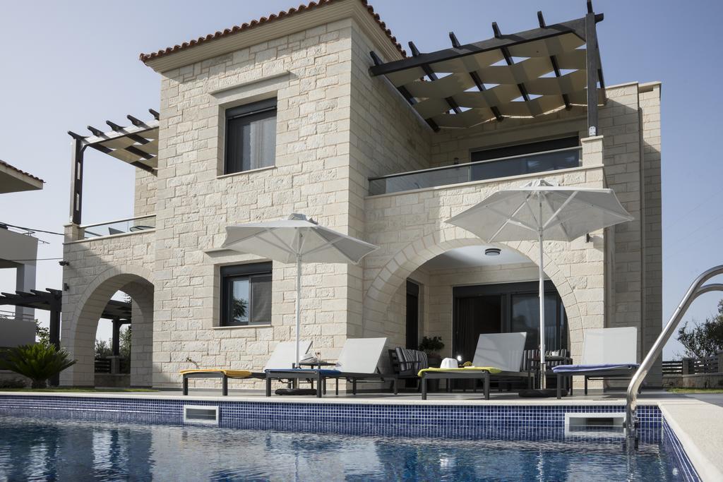 Villa-Azalea Almirida Rum bild