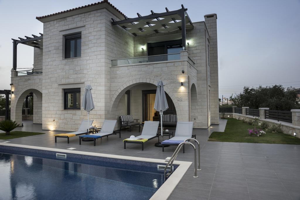 Villa-Azalea Almirida Rum bild